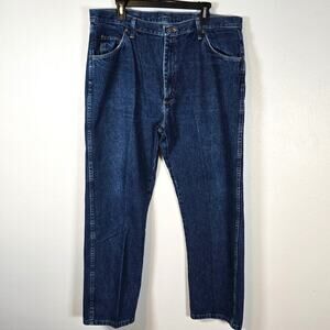 Wrangler Straight Leg Jeans Men's 40/30 Dark Wash Classic Work Wear Casual